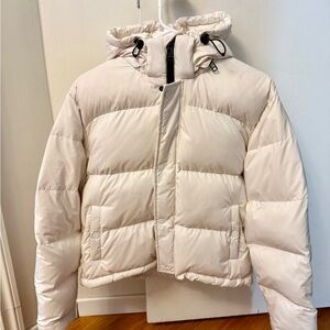 Aritzia superpuff shorty